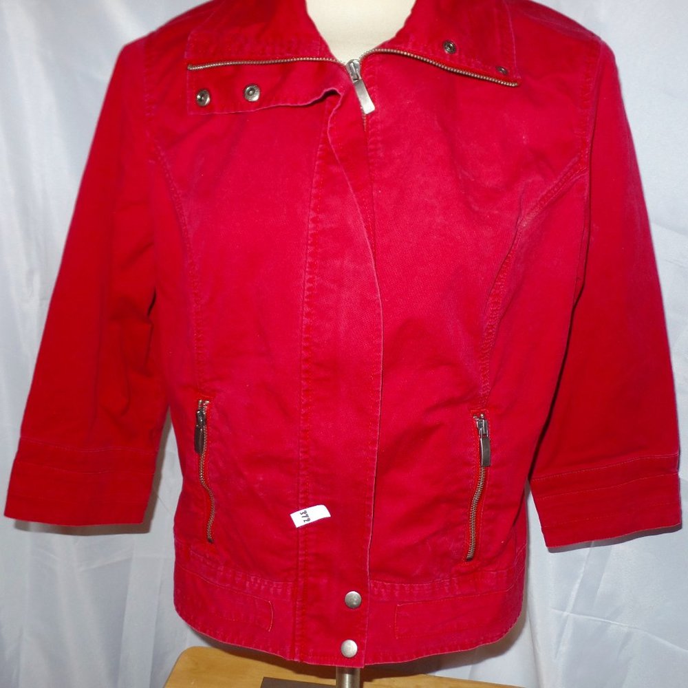 Chico's Lightweight Zipper Pockets Jacket